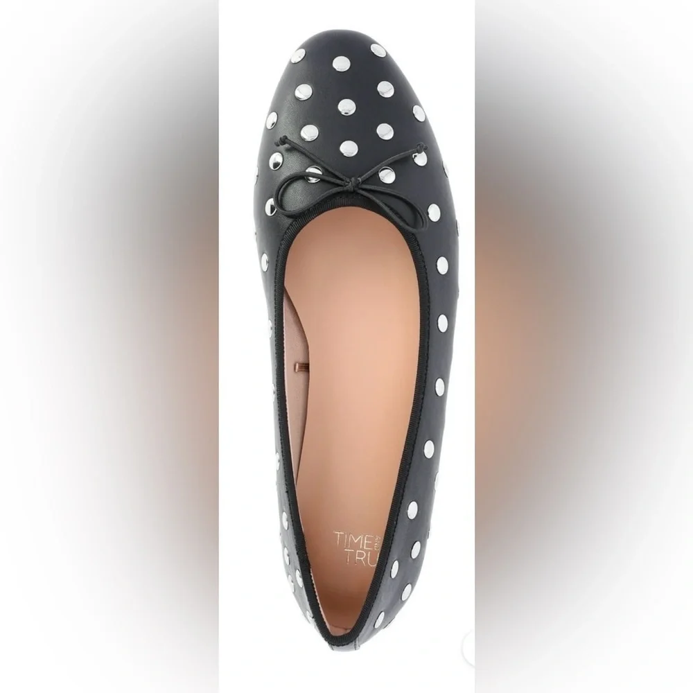 Time and Tru Black Women’s Silver Polka Dot Heels